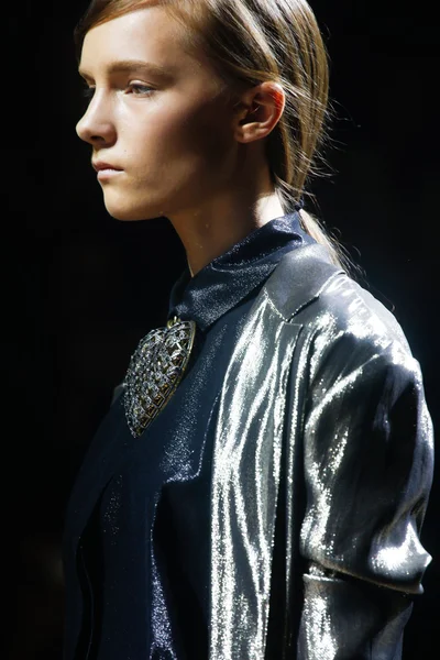 Look 39
